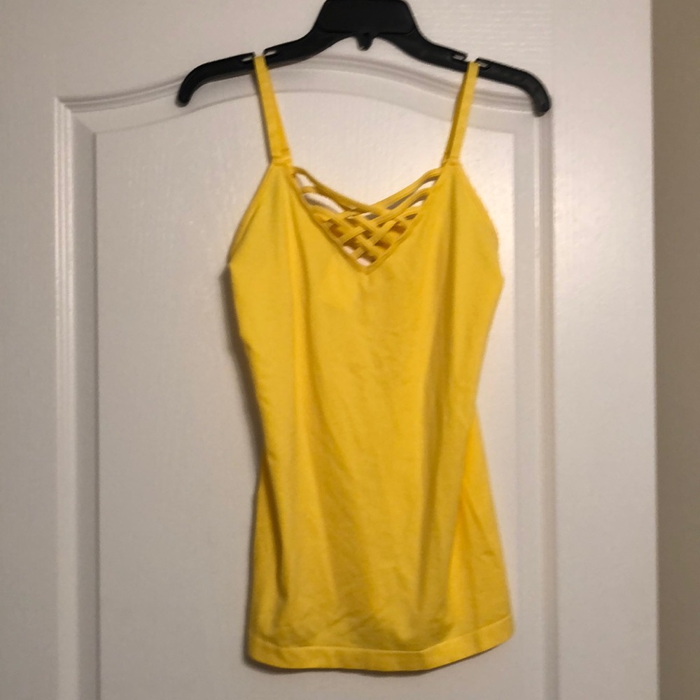 Zenana Seamless Criss Cross Cami